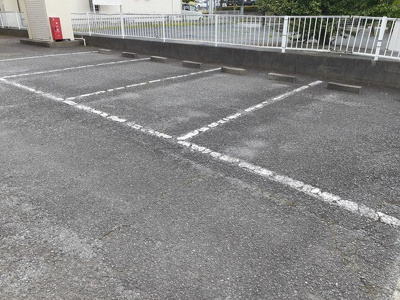 【駐車場】 | ハイツ愛里