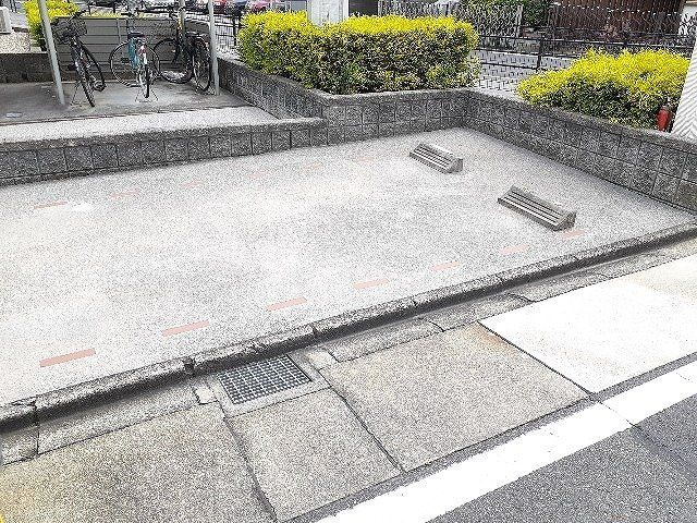椛（もみじ）の駐車場