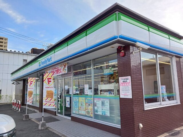 プリムローズ　Ｍの周辺|ファミリーマートまで500m