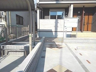 ベルポスト・ドゥーエのその他