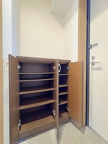 ラトゥール一社の収納