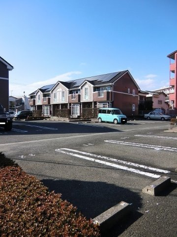 エクセレンテ北原　Ａの駐車場