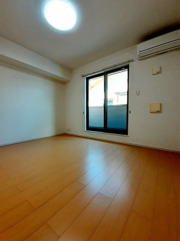 パサージュ南斎院の内装