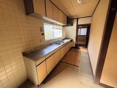 【キッチン】 | 彦名町　中古戸建て