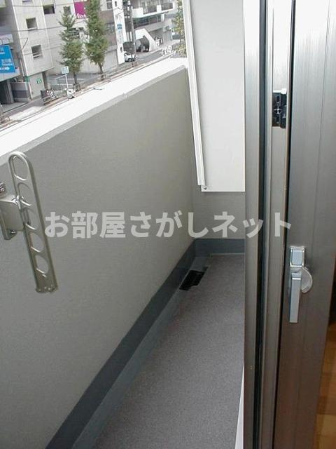 ステージファースト高輪Ⅱ【おとり物件なし】#学生・社会人にオススメ！初期費用分割払いOK！のバルコニー