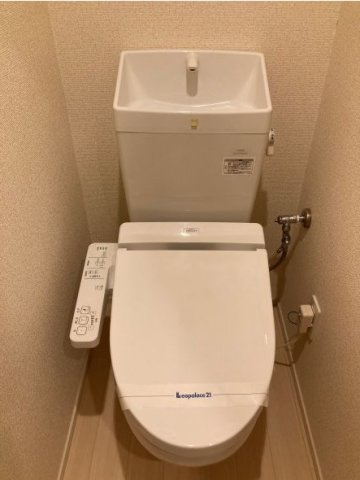 クレイノティアラの玄関