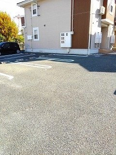 パークサイドウエスト壱番館の駐車場