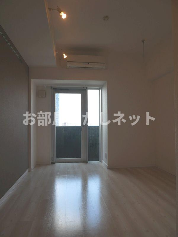 ステージファースト西池袋【おとり物件なし】#学生・社会人にオススメ！初期費用分割払いOK！の居間・リビング