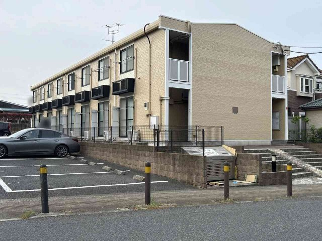 レオパレスＨｉｇｈＢｒｉｄｇｅの外観