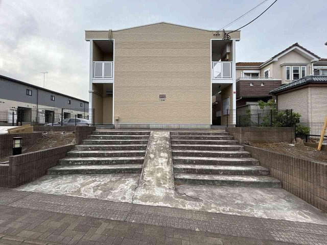 レオパレスＨｉｇｈＢｒｉｄｇｅの外観