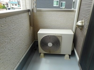 京　（ＫＥＩ）のバルコニー