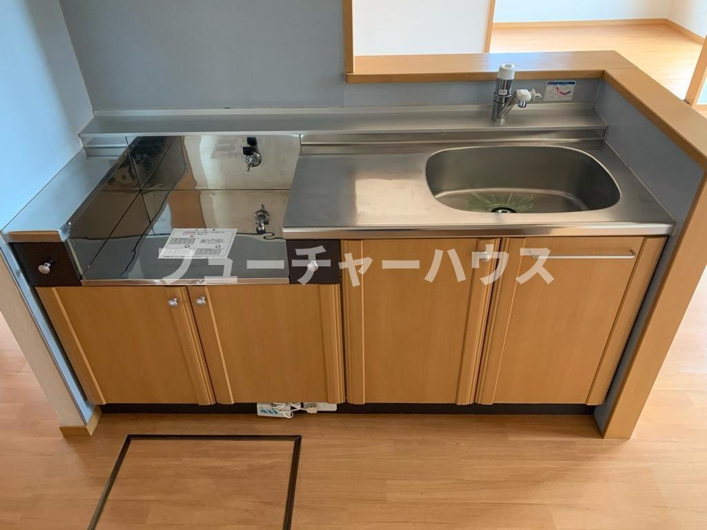 ユイマール・エフ　Ｆのキッチン|コンパクトなキッチンで掃除もラクラク