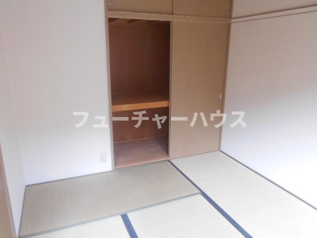 サンライフ千波　Ｂの収納|大きなものも収納できそうです