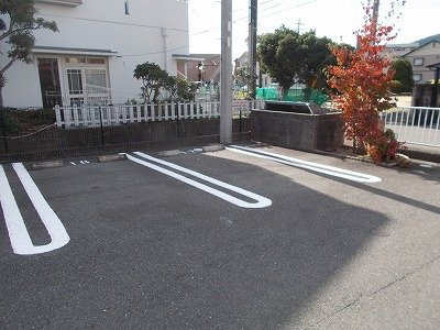 メゾン　フレシ－ルの駐車場|駐車場です