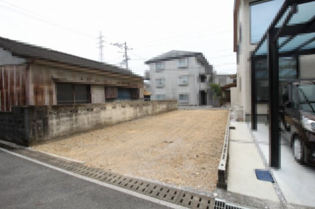 高知市秦南町　第1　新築戸建　の外観|2LDK+S　建物面積　　79.38㎡   （約24.01坪）
１階　38.88㎡　2階　40.50㎡
