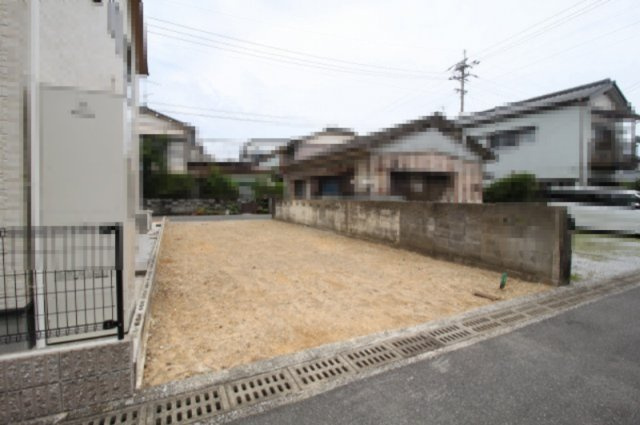 高知市秦南町　第1　新築戸建　の外観|2LDK+S　建物面積　　79.38㎡   （約24.01坪）
１階　38.88㎡　2階　40.50㎡