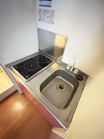 尼崎市道意町２丁目のアパートのキッチン
