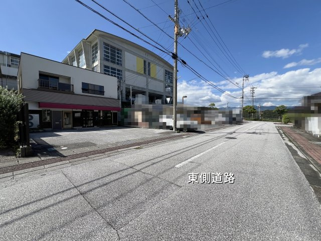 【前面道路含む現地写真】 | 高知市潮見台１丁目