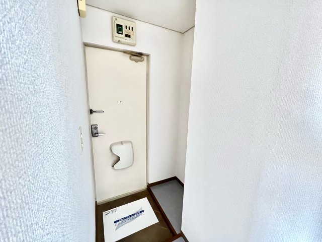 アイム77の玄関|※別部屋参考写真
