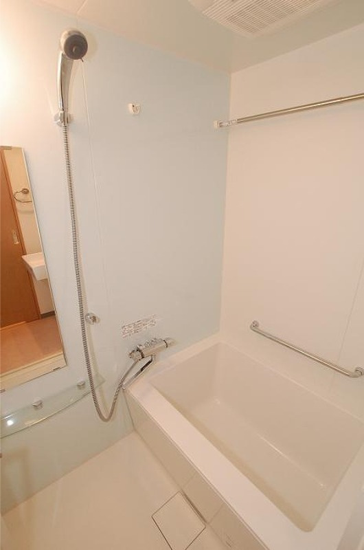 ステージファースト北千住の浴室|お風呂です