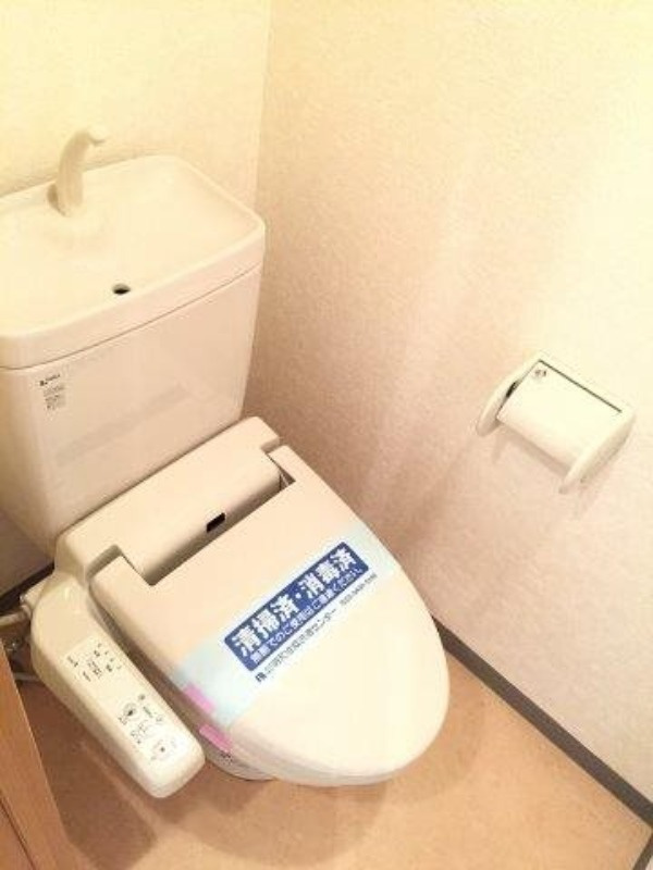 ステージファースト北千住のトイレ|ゆったりとした空間のトイレです
