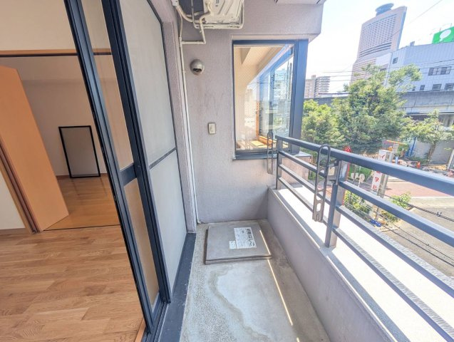 LaurelCourt田町のバルコニー
