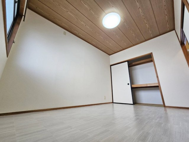 十王マンションの寝室