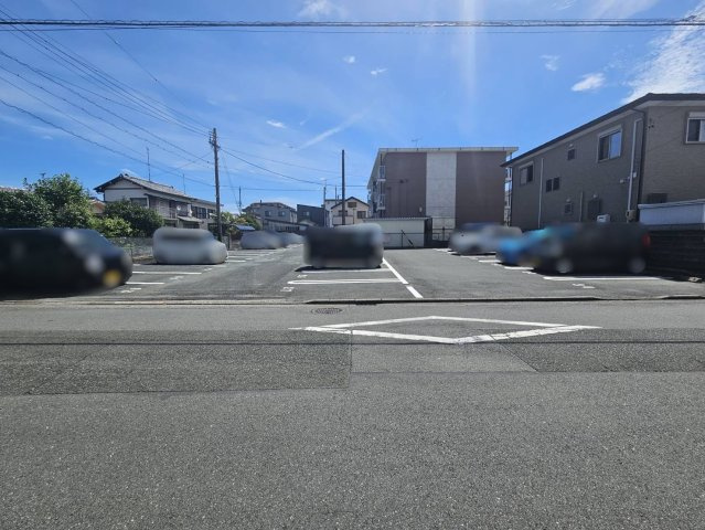 チェリーテラスの駐車場