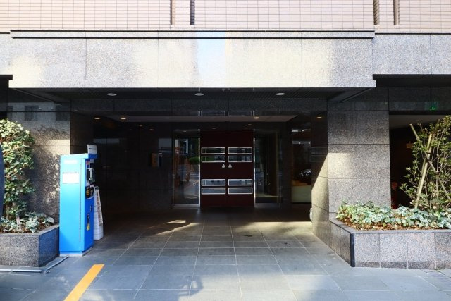 パレステュディオ麹町のエントランス|落ち着いたエントランスです