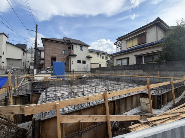 新座市片山のその他|新しい住まいが少しずつ完成に近づいています。
