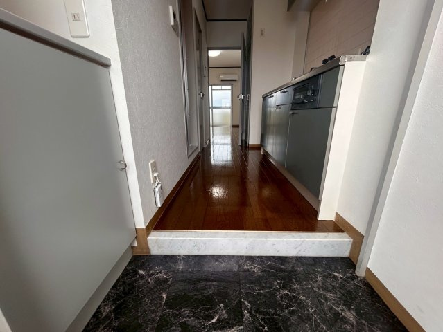 アーバンコート徳常の玄関