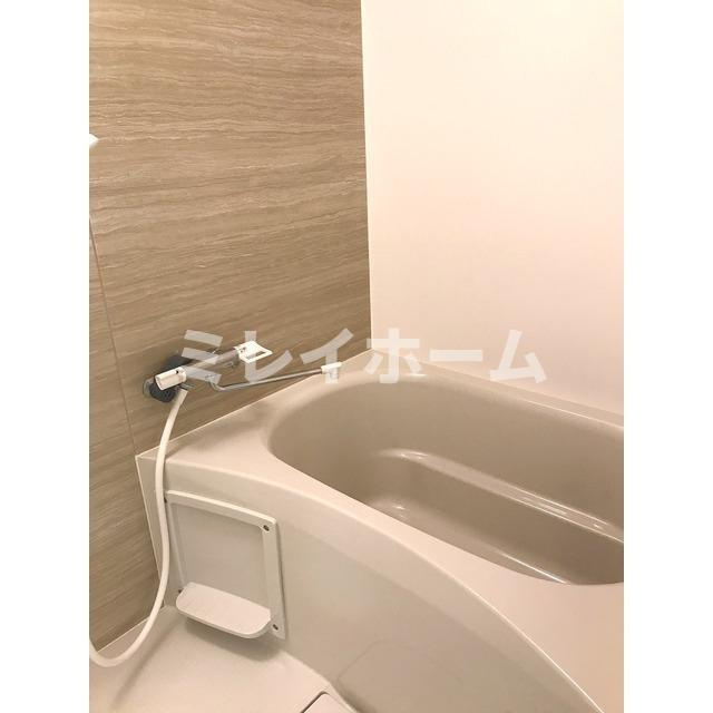 ウェルスクエア中延の浴室