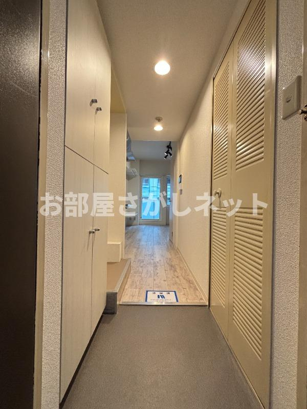 ルネ御苑プラザ【おとり物件なし】#学生・社会人にオススメ！初期費用分割払いOK！の玄関