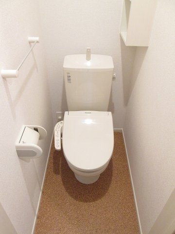 ビオーラ　ＯＴＳＵＮＡ　Ｂのトイレ|清潔感のあるトイレです