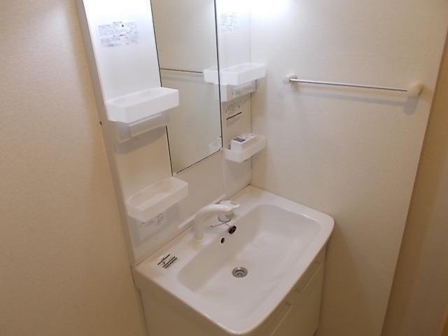 プリマベーラの洗面所|忙しい朝には欠かせない洗面所です