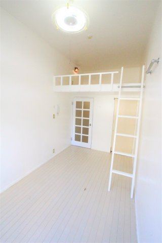 キャッスル入江Ａの寝室|同物件の参考写真です。