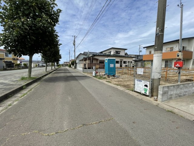 【新築戸建て】秋田市茨島第13　2号棟の前面道路含む現地写真|2026/8/31撮影