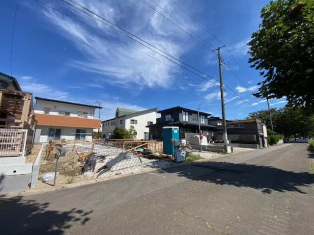 【新築戸建て】秋田市茨島第13　2号棟の前面道路含む現地写真|2026/9/18撮影