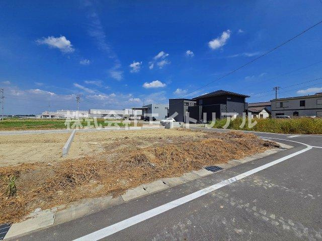 知多信濃川東部土地区画整理地　売地の外観