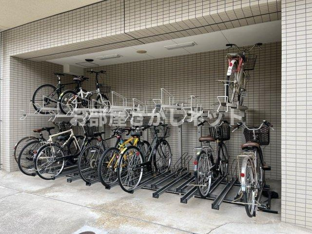 スカイコート・ヴィーダ五反田ウエスト【おとり物件なし】#学生・社会人にオススメ！のその他共用部分|駐輪場