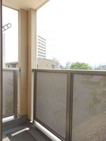 ジェントリー山本のバルコニー|開放的で明るい空間を演出してくれるバルコニーです