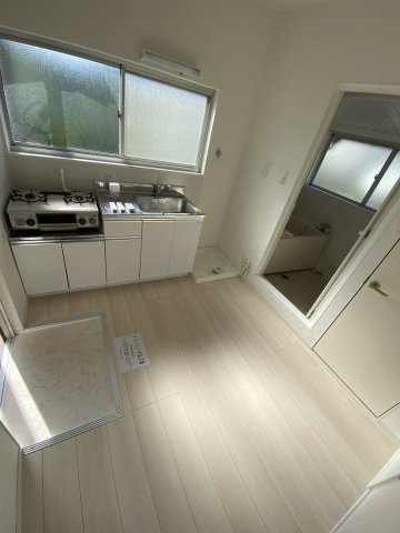 コーポ白楽のキッチン|別部屋写真参考