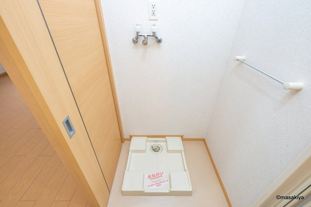 ガーデンハウス朝日山　Dの洗面所
