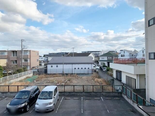 メゾンＭ＆Ａ籠原の駐車場