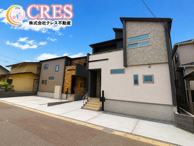 【外観】 | ☆☆☆新築分譲　郡山市安積町笹川中ノ渡戸TE　全２棟－①！！ | ※現地です♪平日のご案内大歓迎です♪
街並みに映える洗練デザイン♪