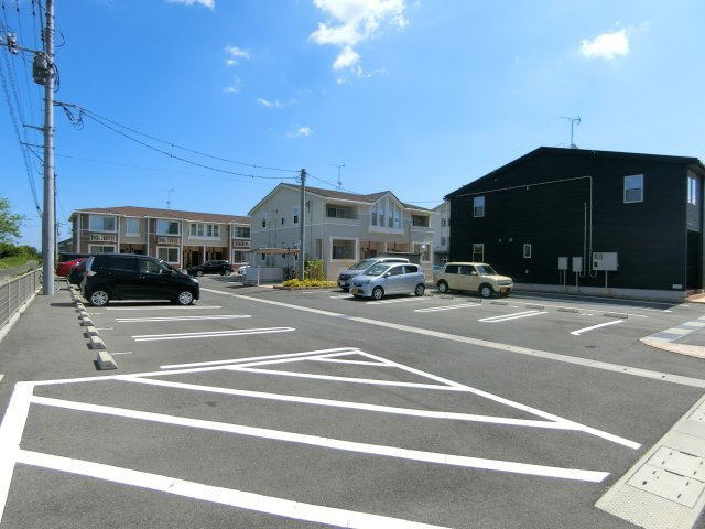ベリテＡの駐車場