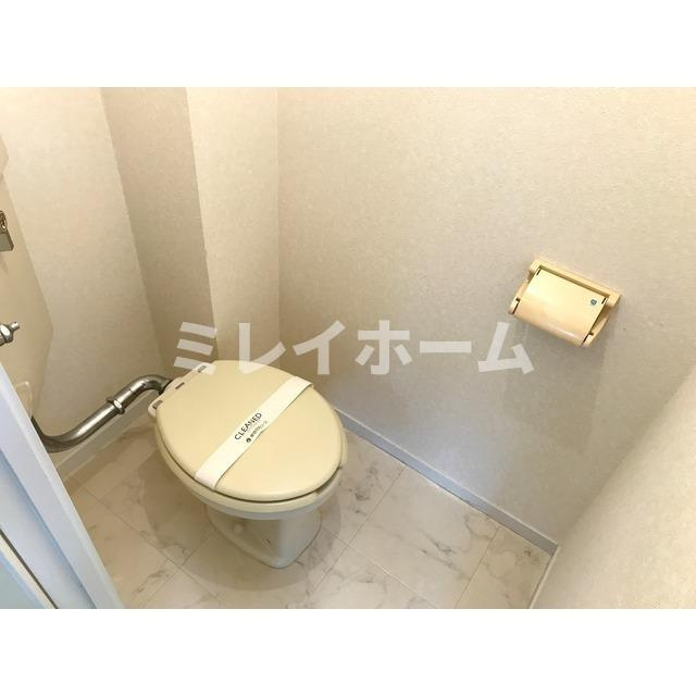コウワマンションのトイレ|同建物内、別のお部屋の参考写真になります。