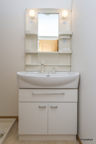 エトワール・Kの洗面所