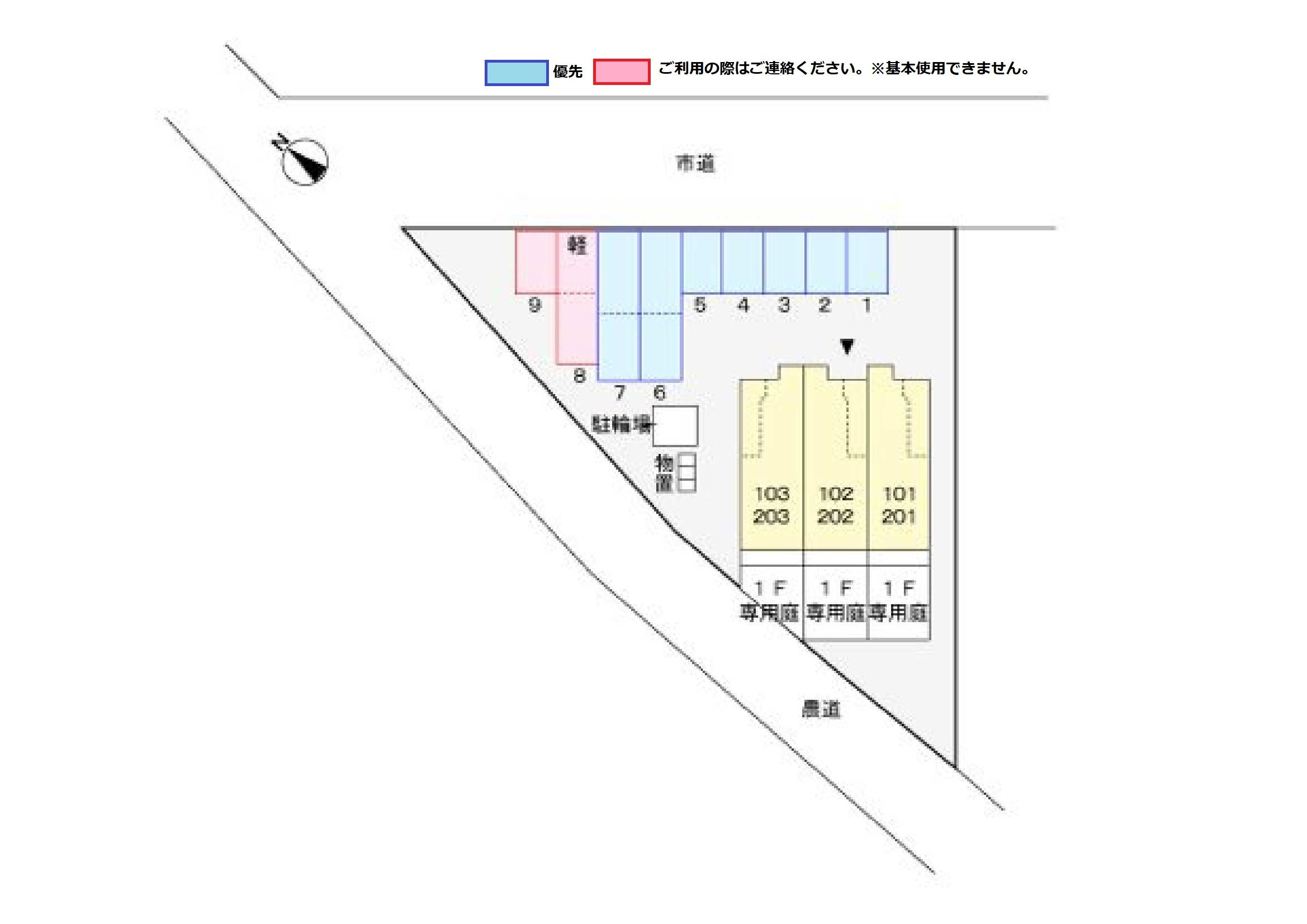 トレフル　Ｉの駐車場