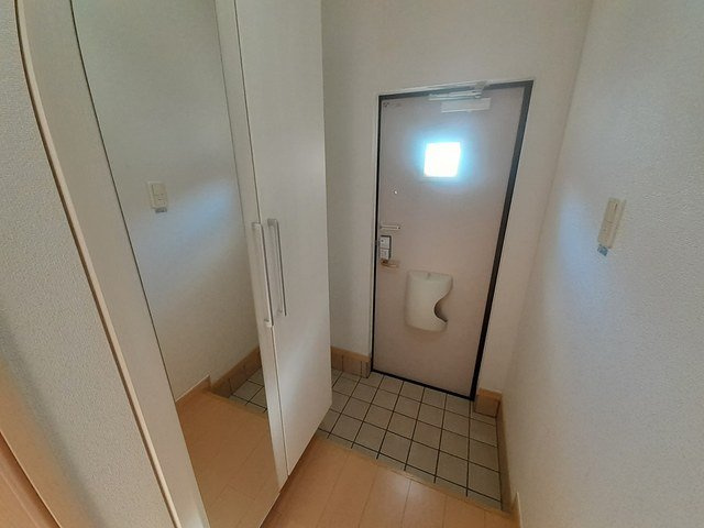 アヴァンセ・Ⅰの玄関|シンプルで使いやすい玄関です